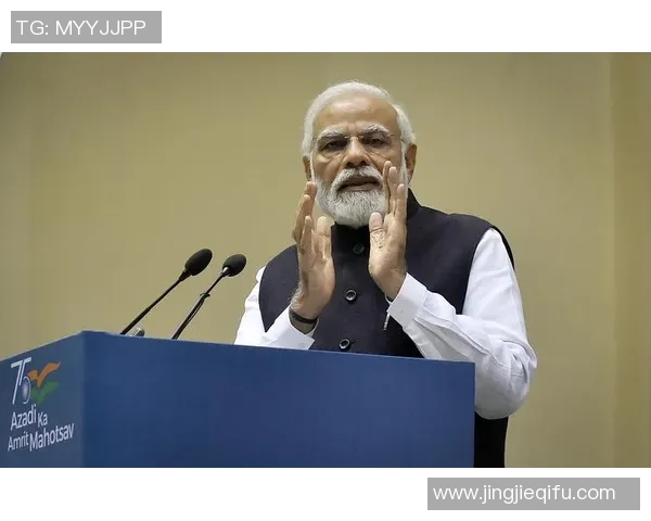 足球明星挂画与莫迪的奇妙碰撞揭示了体育与政治的深层联系 足球明星挂画与莫迪的奇妙碰撞揭示了体育与政治的深层联系